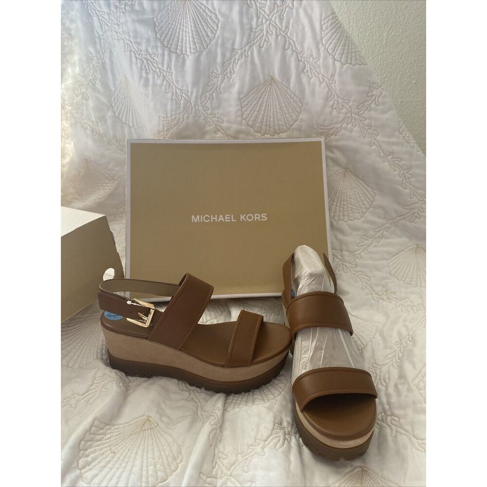 NEW!  Make offer!  NWT MICHAEL KORS Gillian Leather Wedge Platform Sandal 7.5M